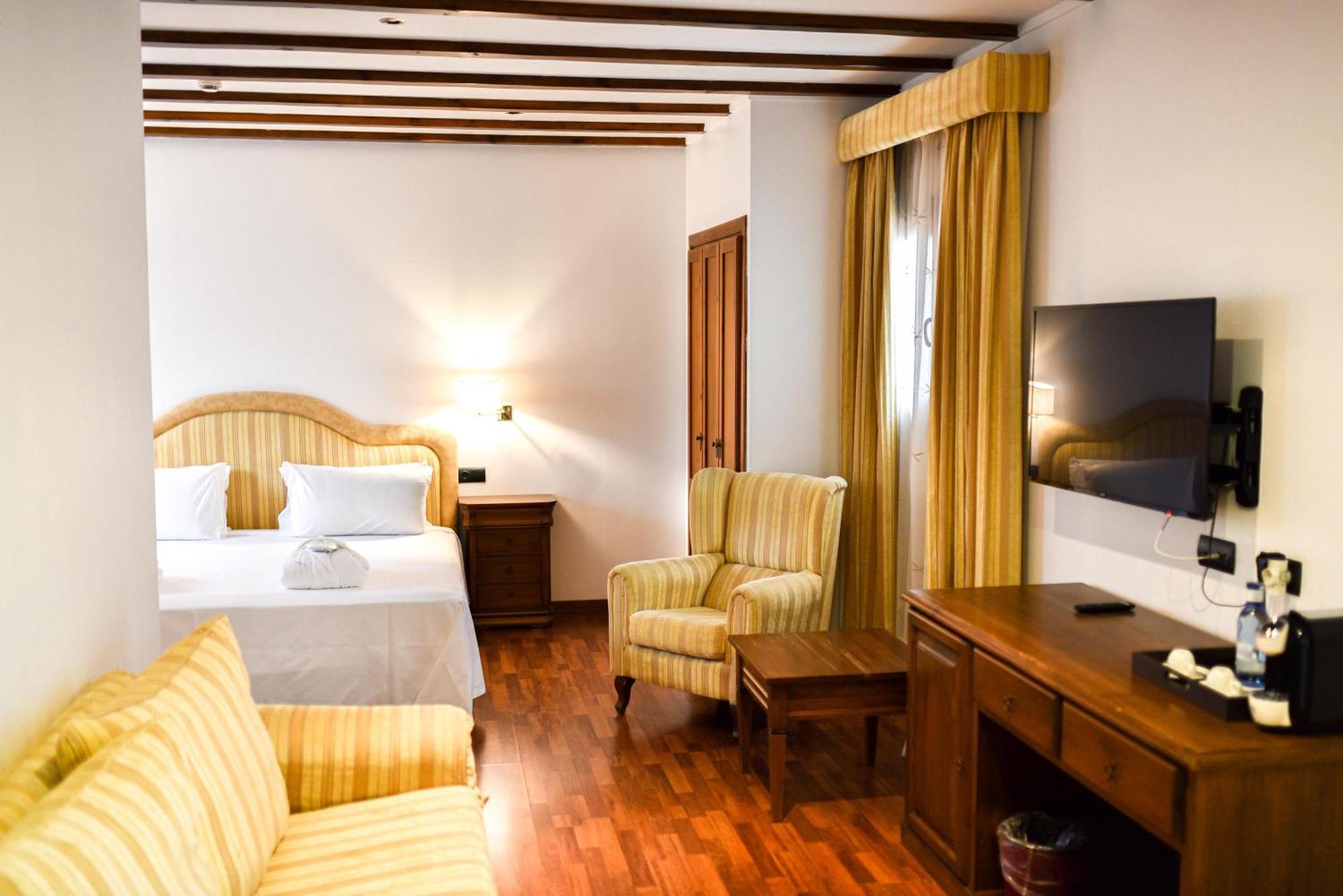 Alegria Bodega Real Hotel Ел Пуерто де Санта Мария Екстериор снимка