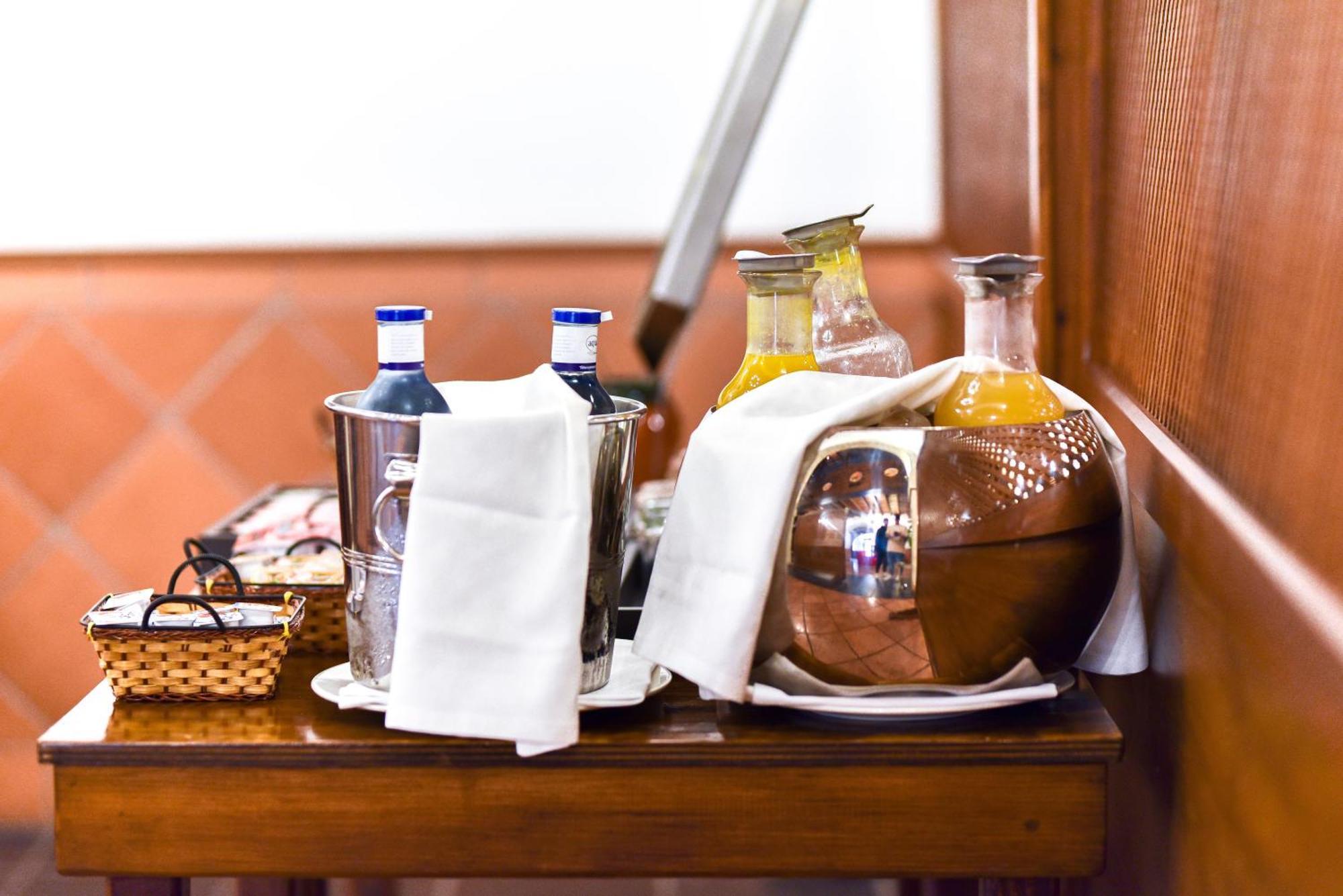 Alegria Bodega Real Hotel Ел Пуерто де Санта Мария Екстериор снимка